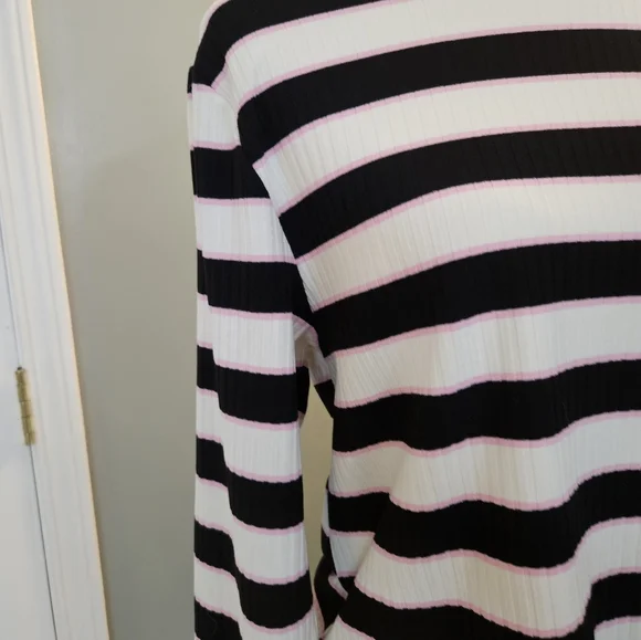 Juicy Couture Striped Black and White Women's Top Size XL New With Tags - Picture 8 of 14